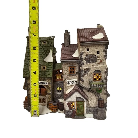 Dept 56 Dickens Village Heritage Collection Fagin's Hide-A-Way Lighted Building - Picture 8 of 12